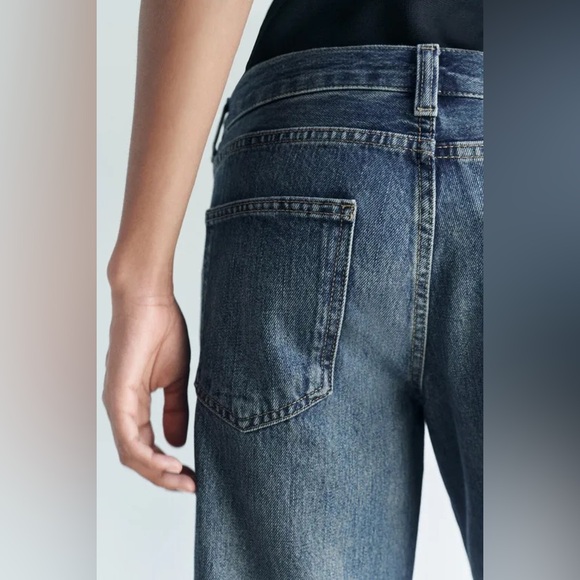 ZARA LOW-RISE DENIM SHORTS ZW COLLECTION - Picture 8 of 12